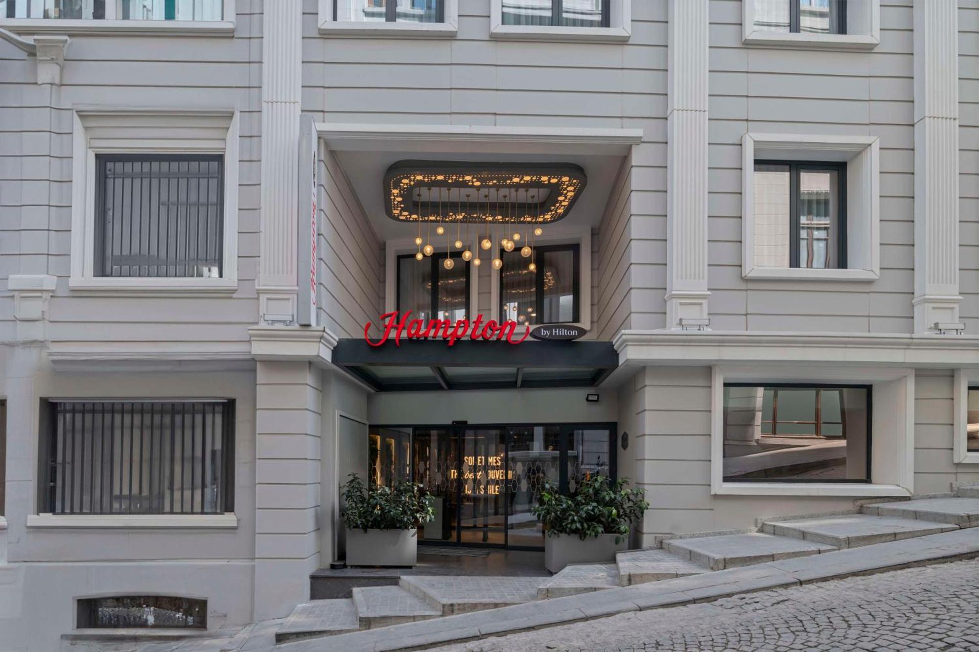 Hampton By Hilton Istanbul Sirkeci Hotel Exterior photo