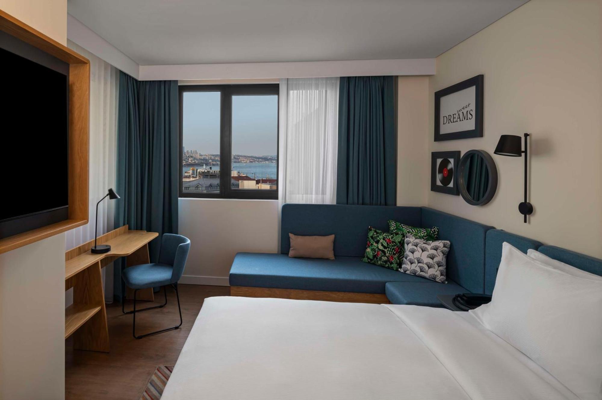 Hampton By Hilton Istanbul Sirkeci Hotel Exterior photo