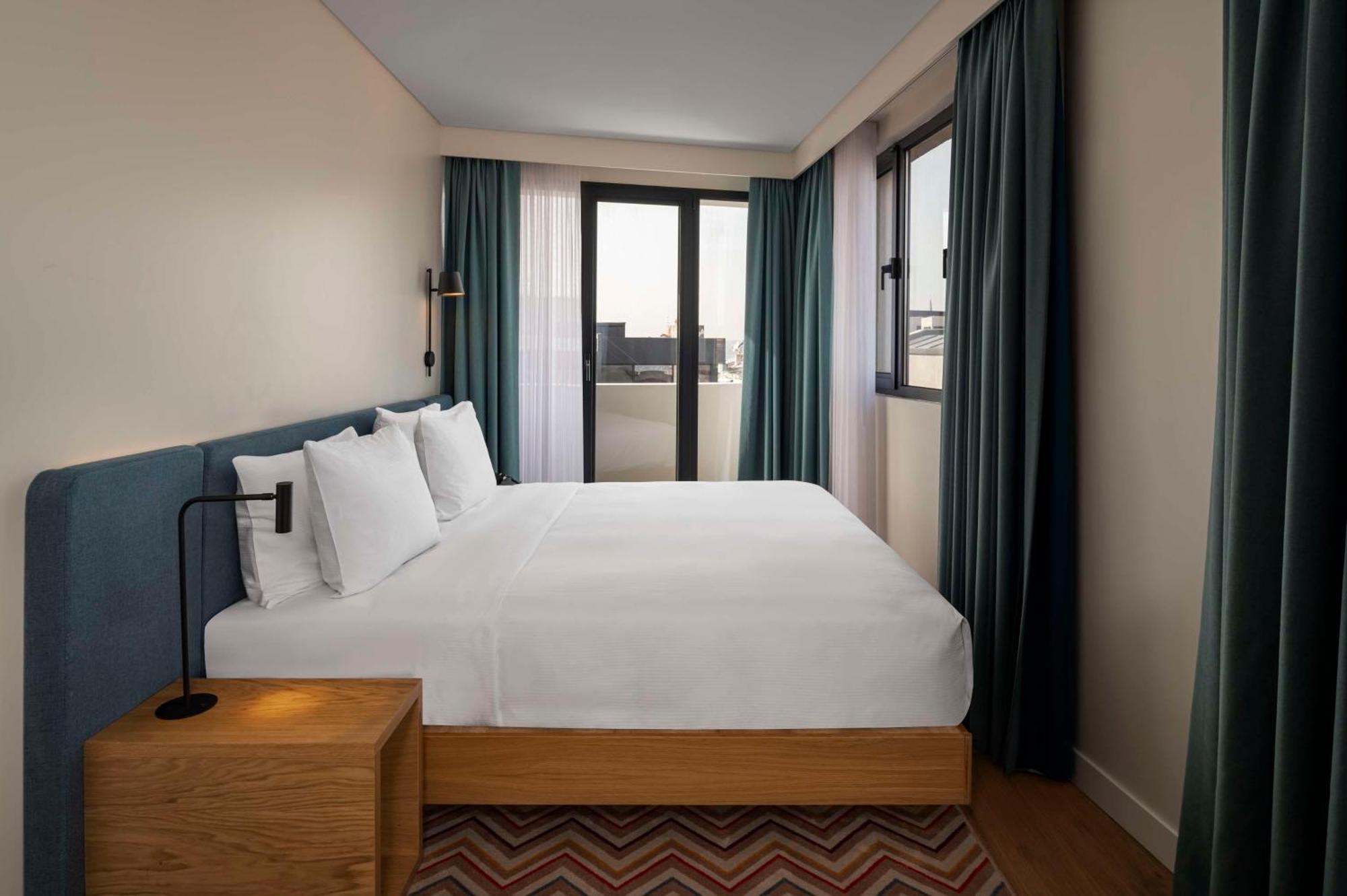 Hampton By Hilton Istanbul Sirkeci Hotel Exterior photo