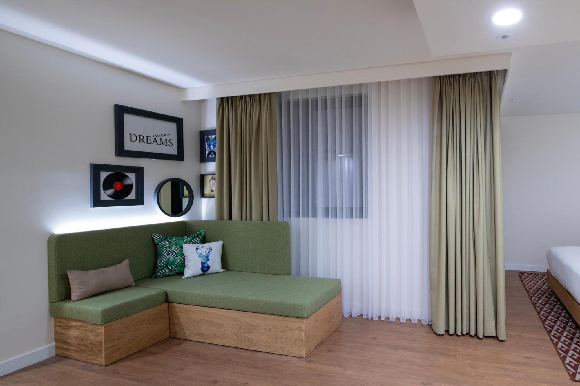 Hampton By Hilton Istanbul Sirkeci Hotel Exterior photo