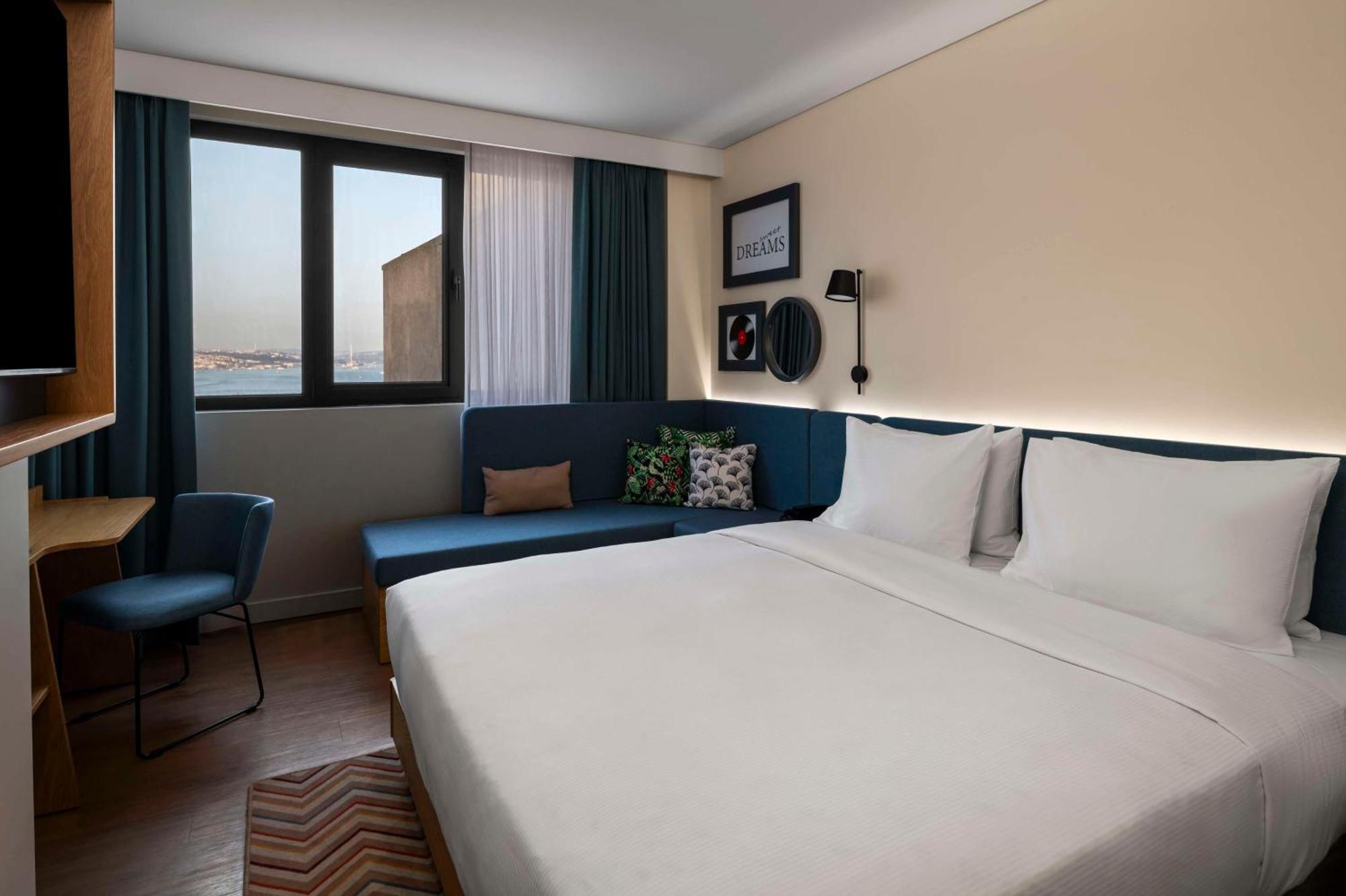 Hampton By Hilton Istanbul Sirkeci Hotel Exterior photo