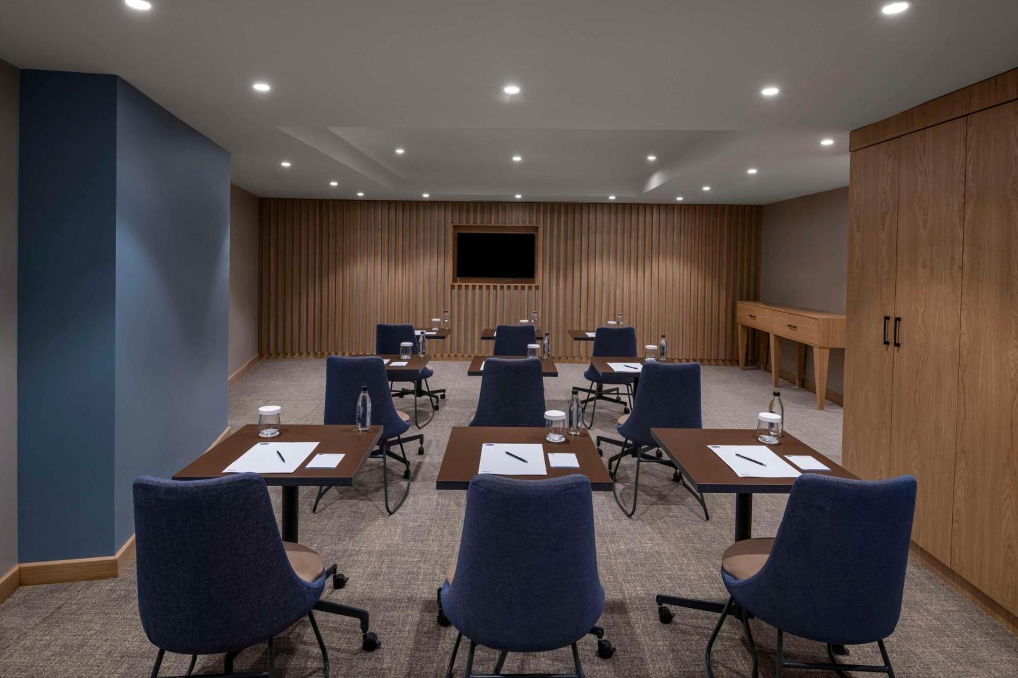 Hampton By Hilton Istanbul Sirkeci Hotel Exterior photo