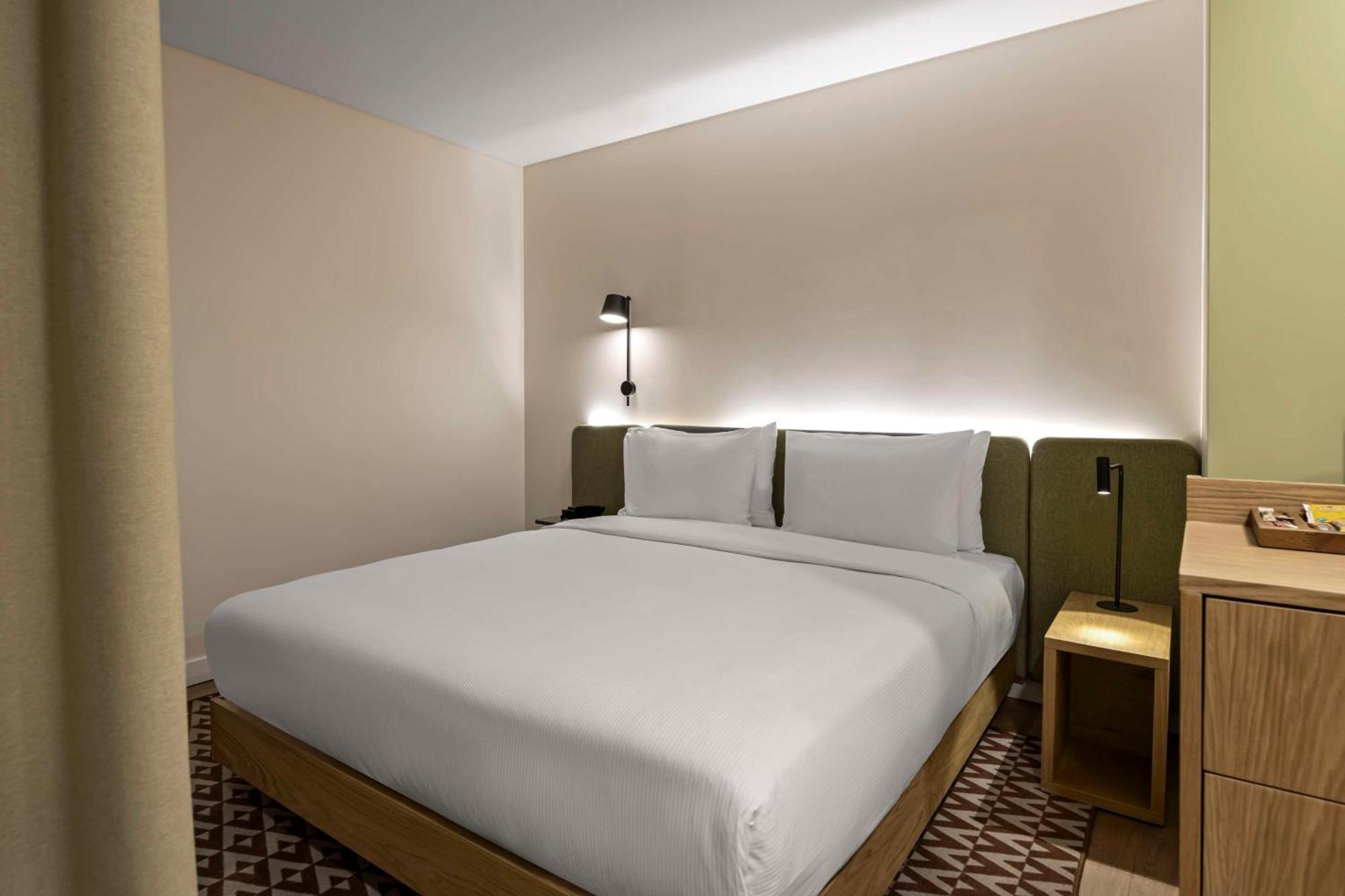 Hampton By Hilton Istanbul Sirkeci Hotel Exterior photo