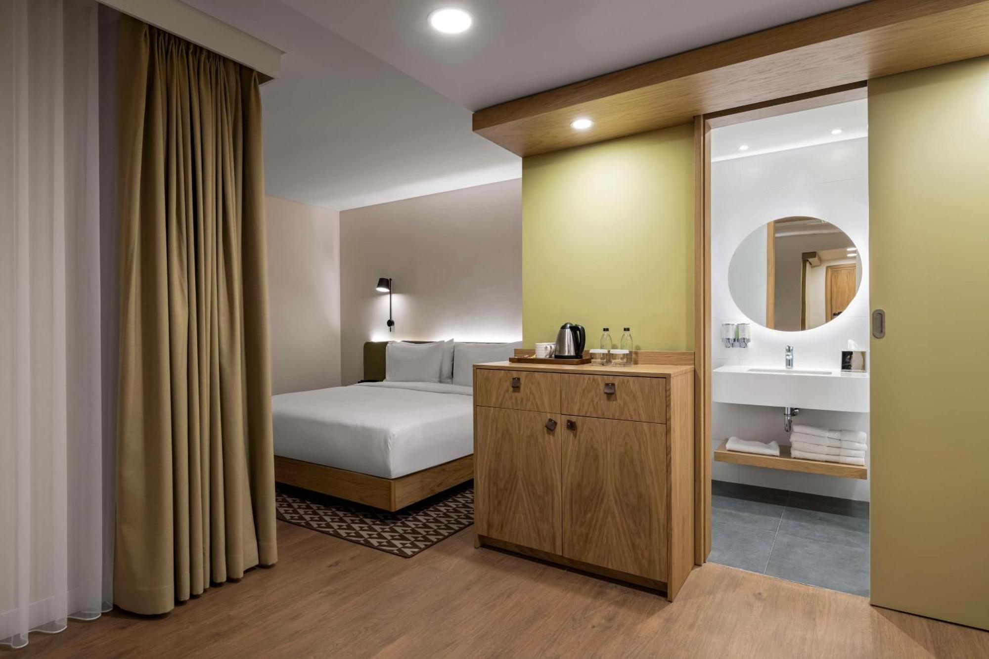 Hampton By Hilton Istanbul Sirkeci Hotel Exterior photo